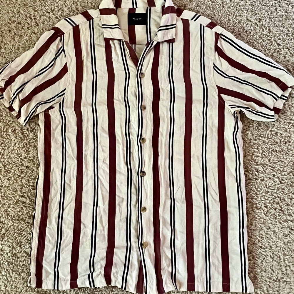 PacSun Red and White Casual Button Down Shirt